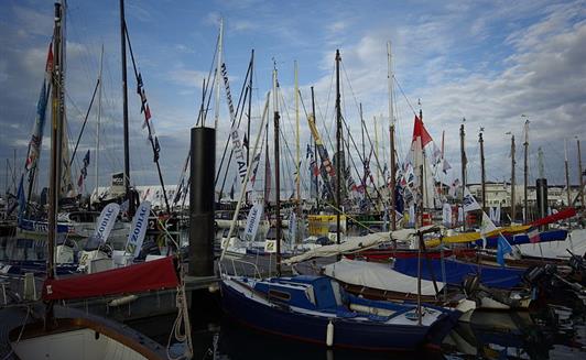 Vendée Globe aux Sables d'Olonne proche de la Ferme de La Maison Neuve à La Ferrière en Vendée