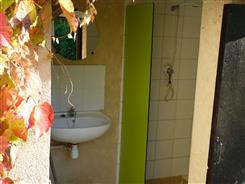 Emplacements camping pour tente et caravane à la ferme de la Maison Neuve à La Ferrière en Vendée