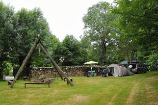 Emplacements camping pour tente et caravane à la ferme de la Maison Neuve à La Ferrière en Vendée - Accueil paysan - La Maison Neuve - La Ferrière